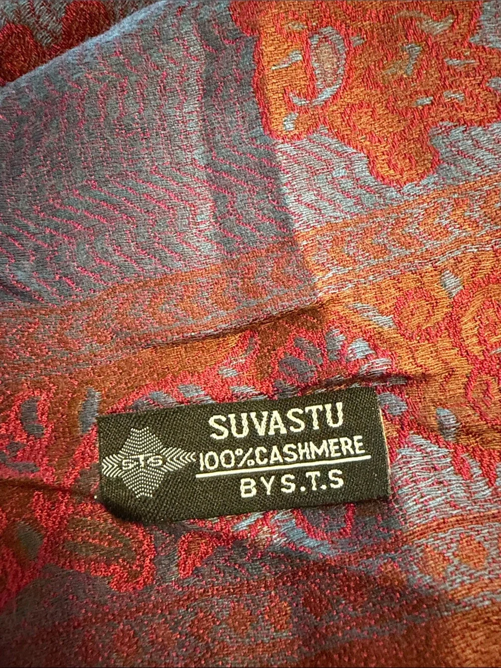 Suvastu 100% cashmere